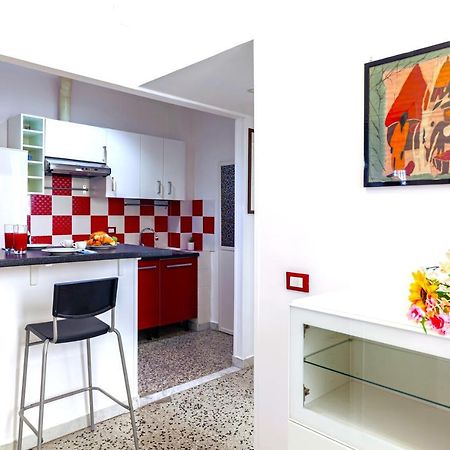 Hostly - Sant'Orsola Suite Apartment Rzym Zewnętrze zdjęcie
